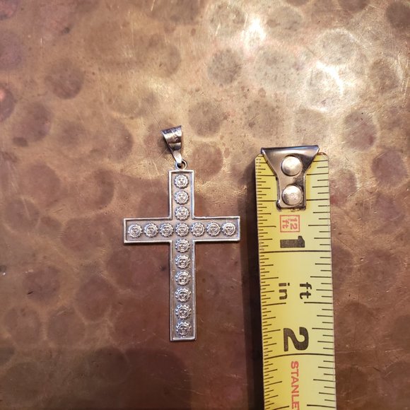 Taxco Mexico Sterling silver cross pendant with sunshine imprints - Picture 2 of 3